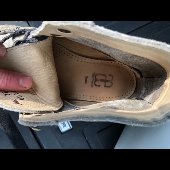 Allen Edmonds Boots - Picture 3 of 7